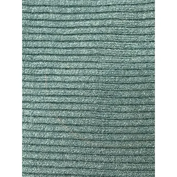 Carmen Marc Valvo Green Ribbed Batwing Knit Top with Zipper Detailing size M - Picture 4 of 9